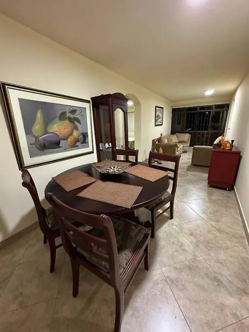 Magnifico Y Centrico Apartamento 201 Apartment Medellin